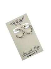 Load image into Gallery viewer, ✨ Wavy Hoops in Silver