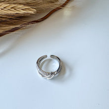 Load image into Gallery viewer, wrapped pave row open band ring gold silver Lilac and Rose