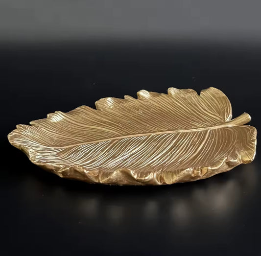 leaf jewelry dish gold ring holde
