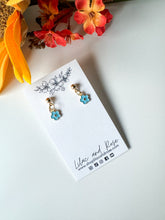 Load image into Gallery viewer, ✅ Spring Floral Earrings