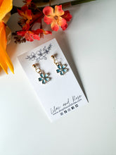 Load image into Gallery viewer, ✅ Spring Floral Earrings