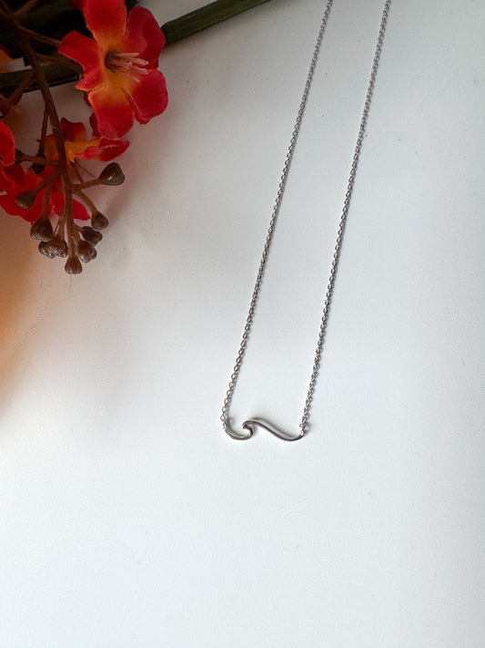 ✨ Gold Dipped Wave Pendant Necklace