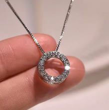 Load image into Gallery viewer, ✨ Circle Necklace With Cubic Zirconia