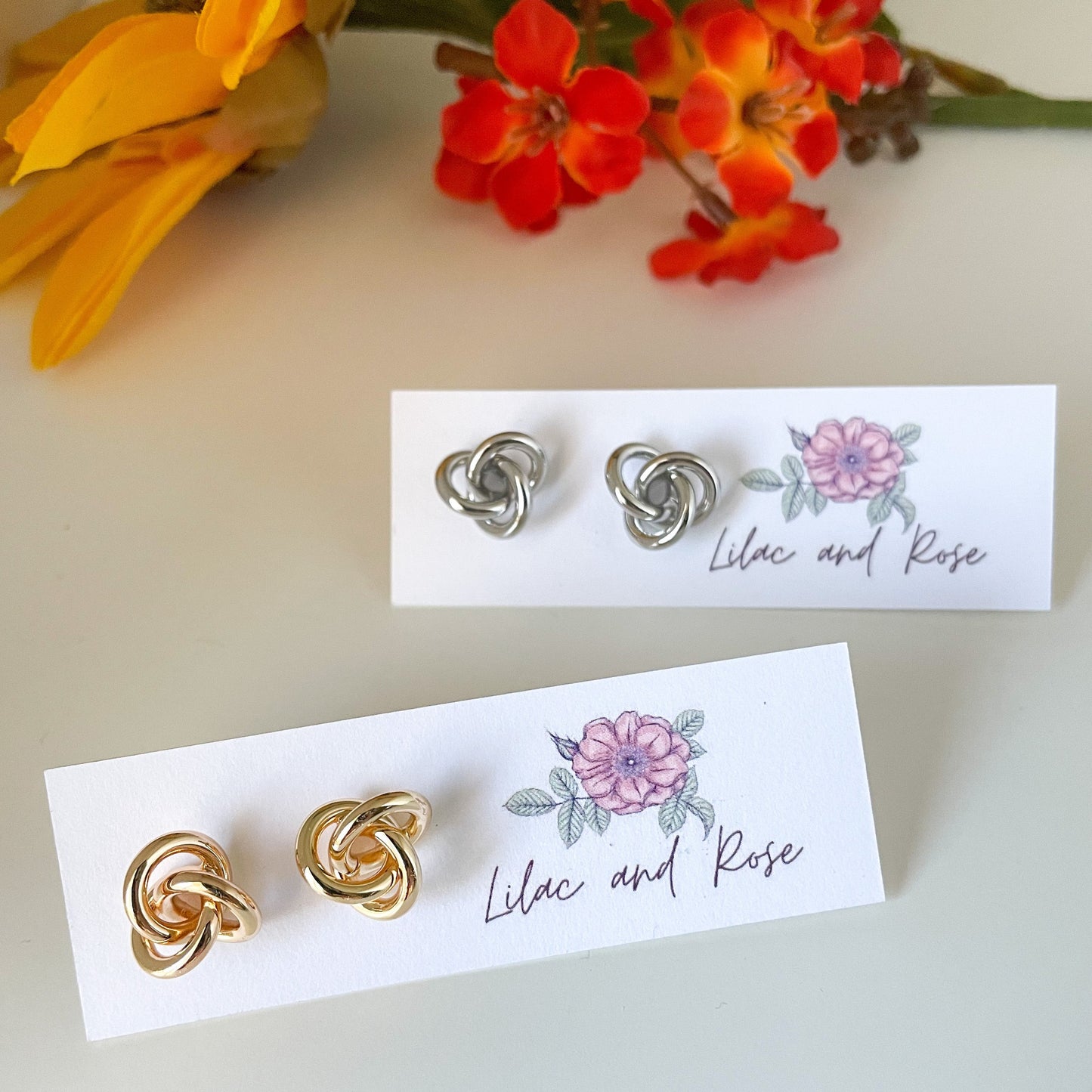 ✨ Knotted Stud Earrings