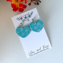 Load image into Gallery viewer, lightweight heart earrings neutral pink red clay studs