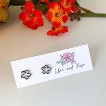 Load image into Gallery viewer, dainty floral earrings spring jewelry