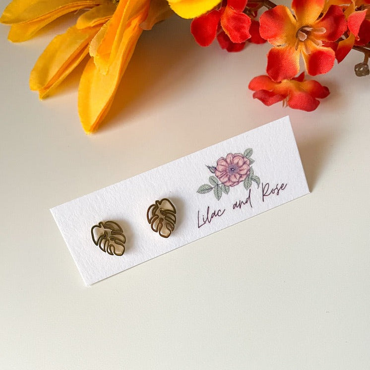✨ Monstera Leaf Stud Earrings
