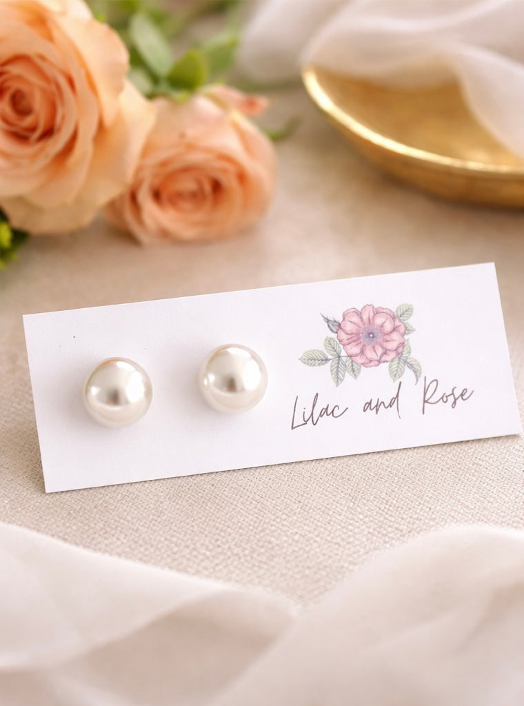 ✅ Classic Pearl Stud Earrings – Hypoallergenic Stainless Steel