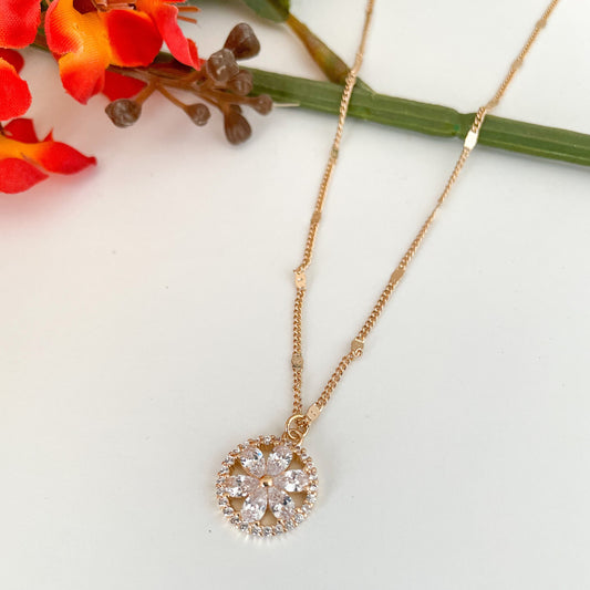 ✨ CZ Round Flower Necklace