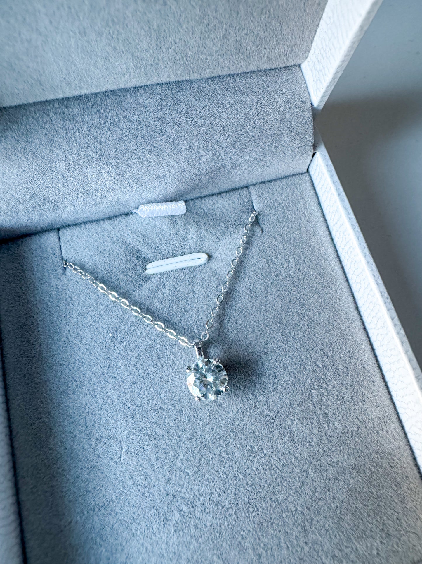 The Heirloom Pendant
