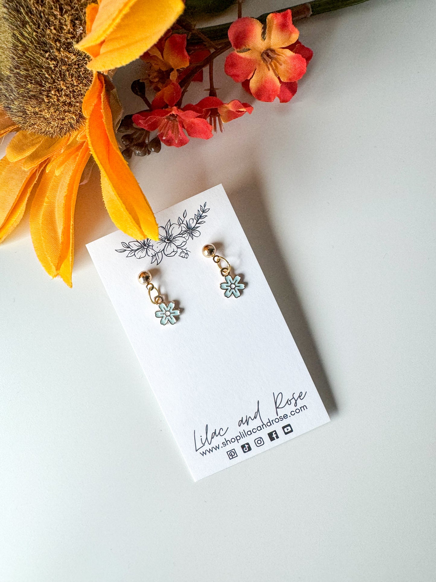 ✅ Spring Floral Earrings