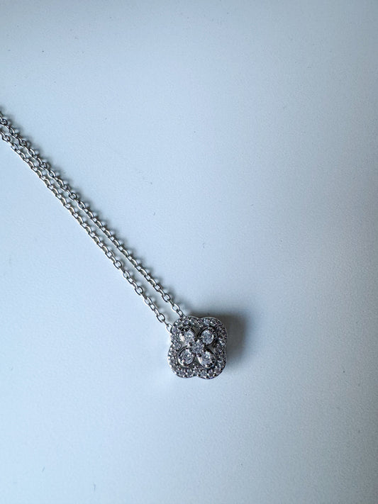 Lucky Clover Flower Necklace