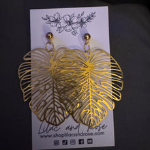 Load image into Gallery viewer, lightweight gold dangle earrings elegant leaf design
