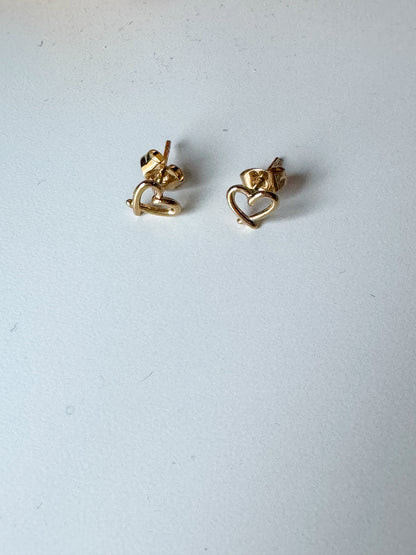✅ Mini Heart Stud Earrings