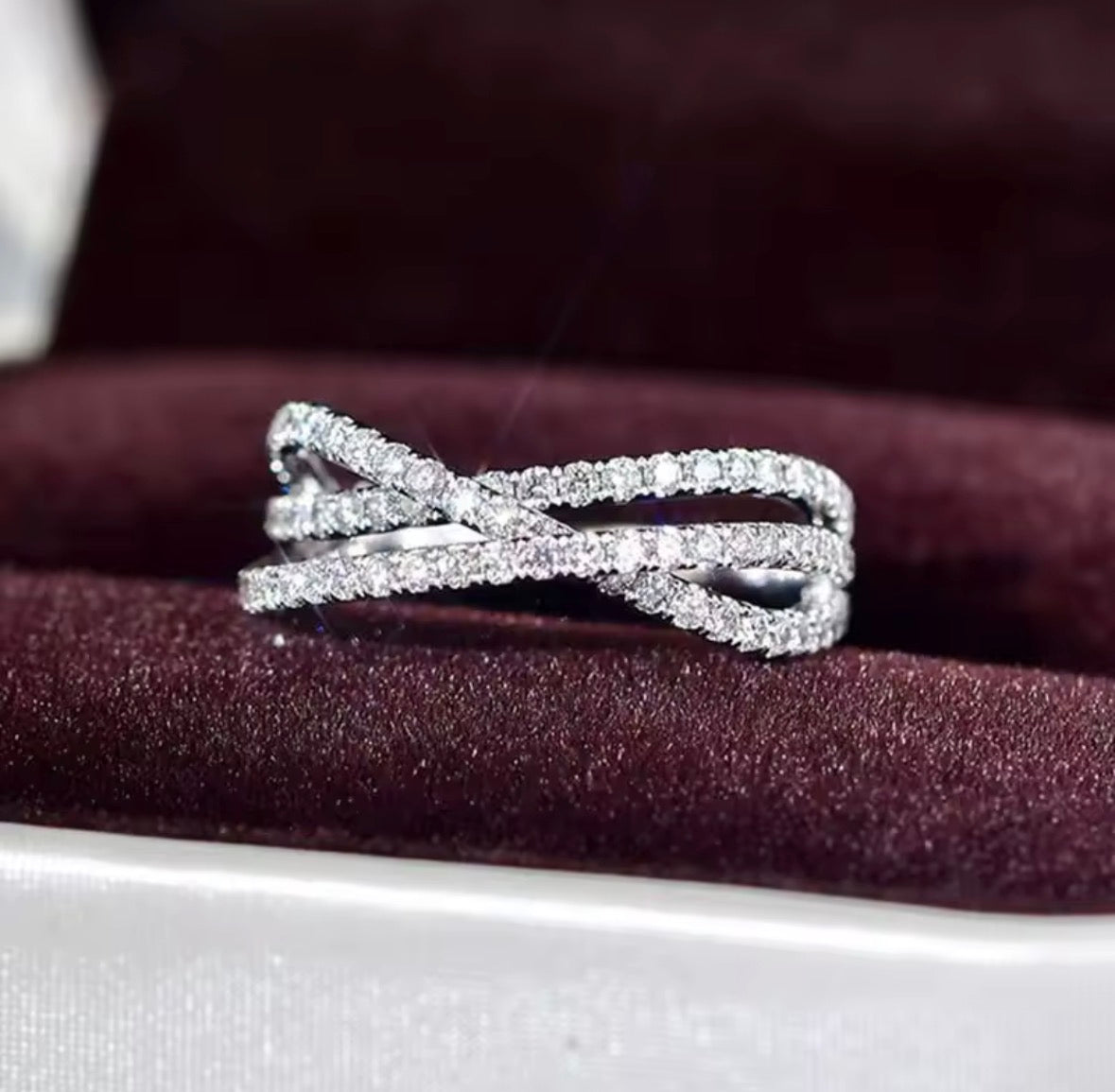 ✨ CZ Criss Cross Ring