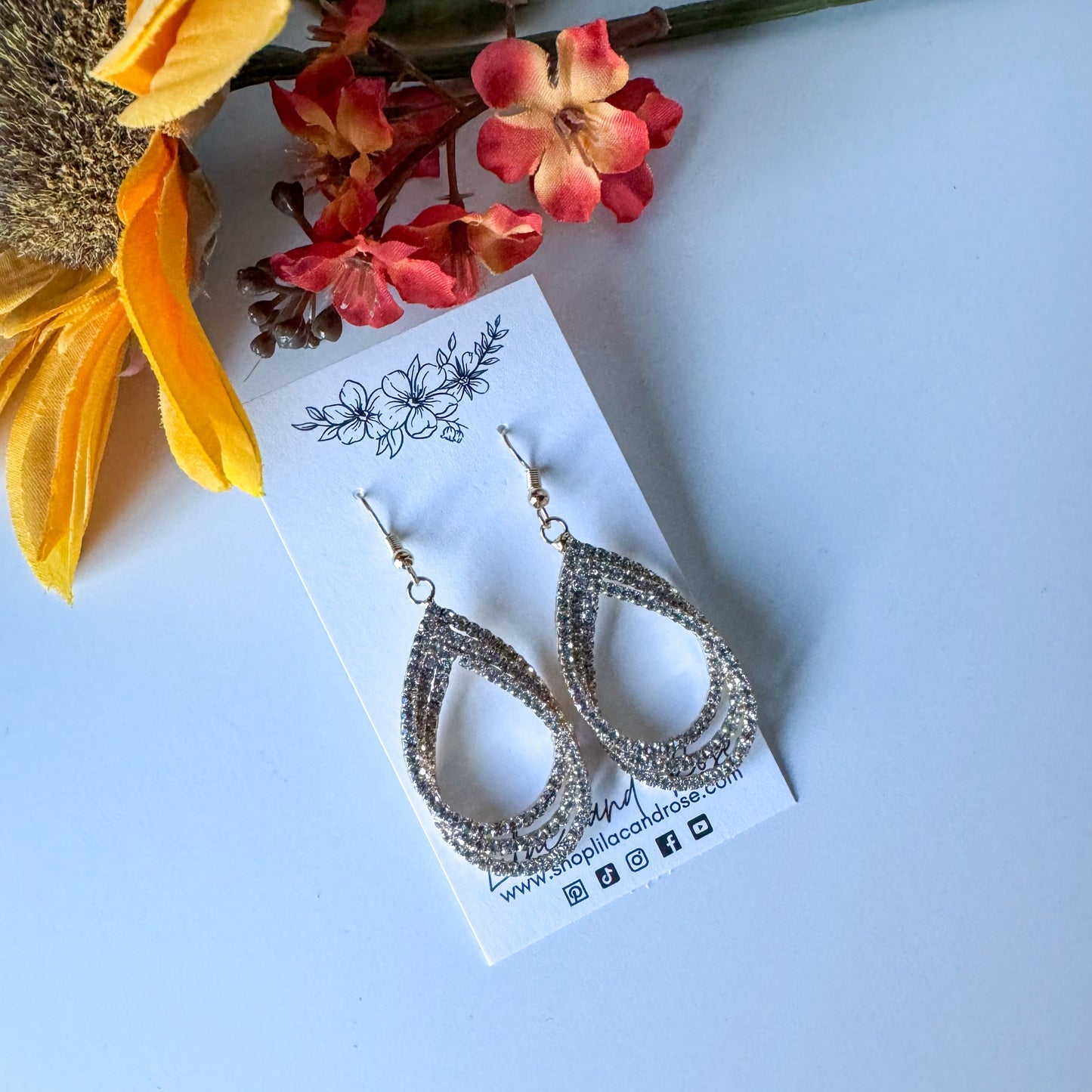 ✅ Rhinestone Teardrop Earrings