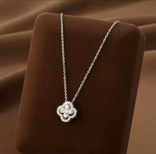 Lucky Clover Flower Necklace