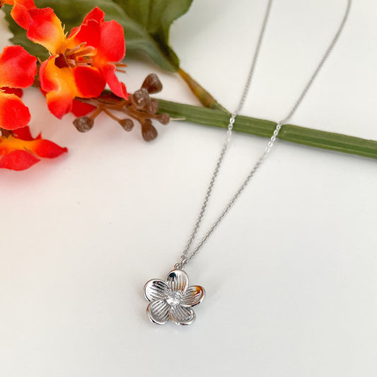 ✨ CZ Flower Necklace