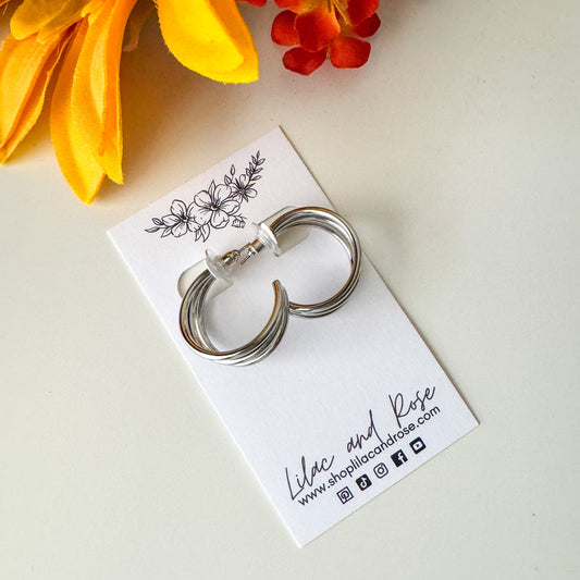 ✨ Three Line Hoop Earrings