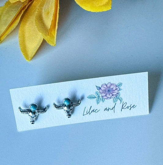 western skull stud earrings turquoise detail