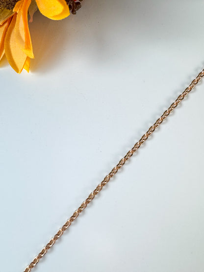 ✨ Classic Oval Link Choker – Gold Chain Necklace