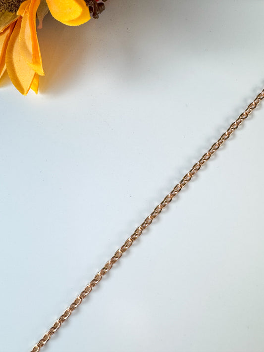 ✨ Classic Oval Link Choker – Gold Chain Necklace