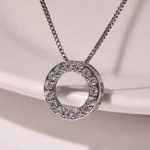 Load image into Gallery viewer, ✨ Circle Necklace With Cubic Zirconia
