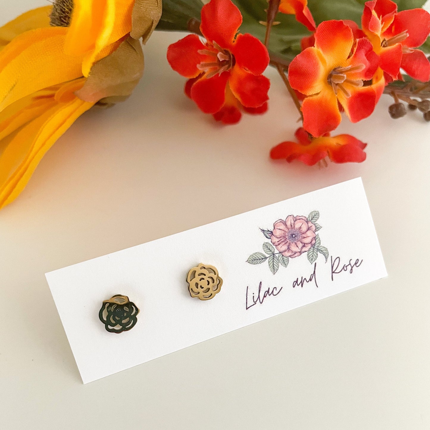 ✅ Rose Stud Earrings