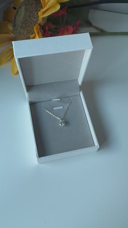 The Heirloom Pendant