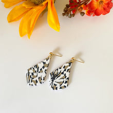 Load image into Gallery viewer, Animal Print Audrey Earrings
