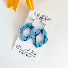 Load image into Gallery viewer, Keyhole Earrings
