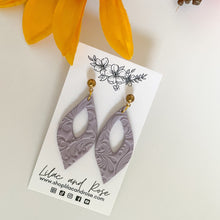Load image into Gallery viewer, Emma Earrings
