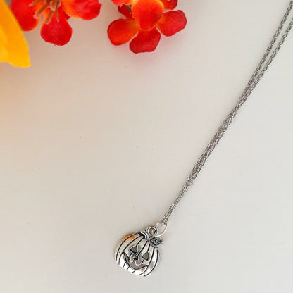 ✨ Pumpkin Necklace